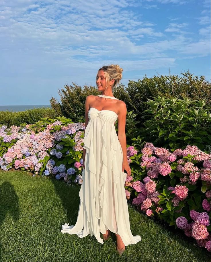 Robe longue à bretelles à volants Collins