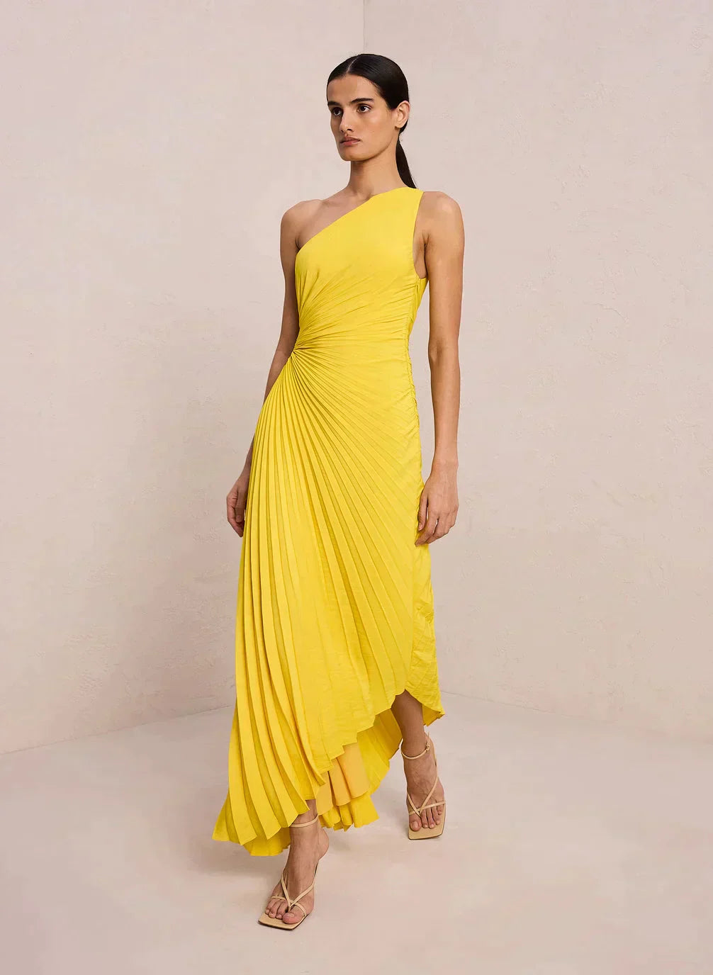 Billy Joan | Robe midi à épaules dénudées avec manchette transparente