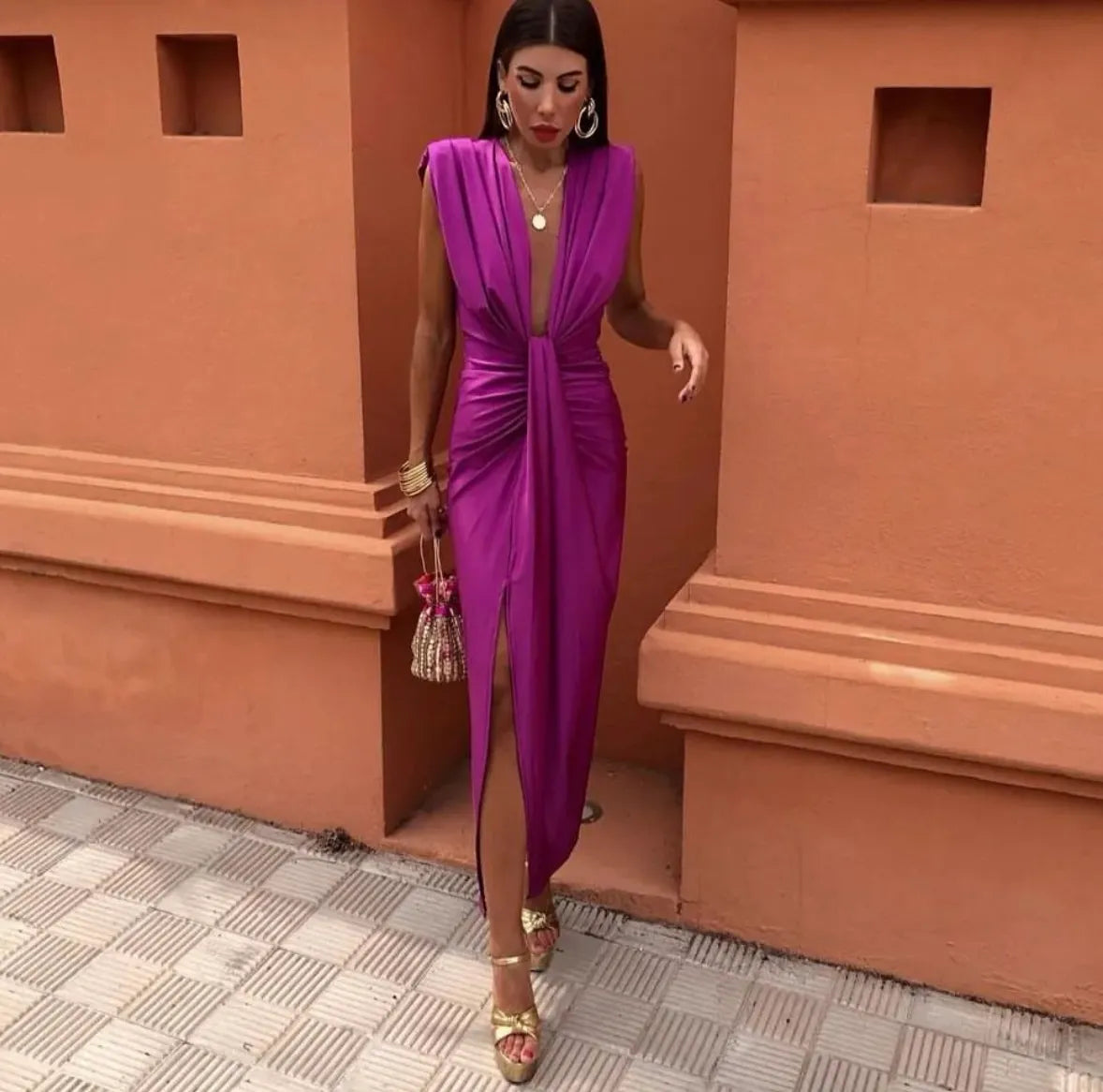 Amelia | Soft Pleats, Modern Elegance