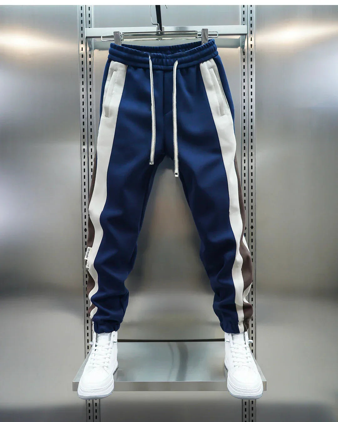 Pantaloni alla Moda con Rigature a Contrasto