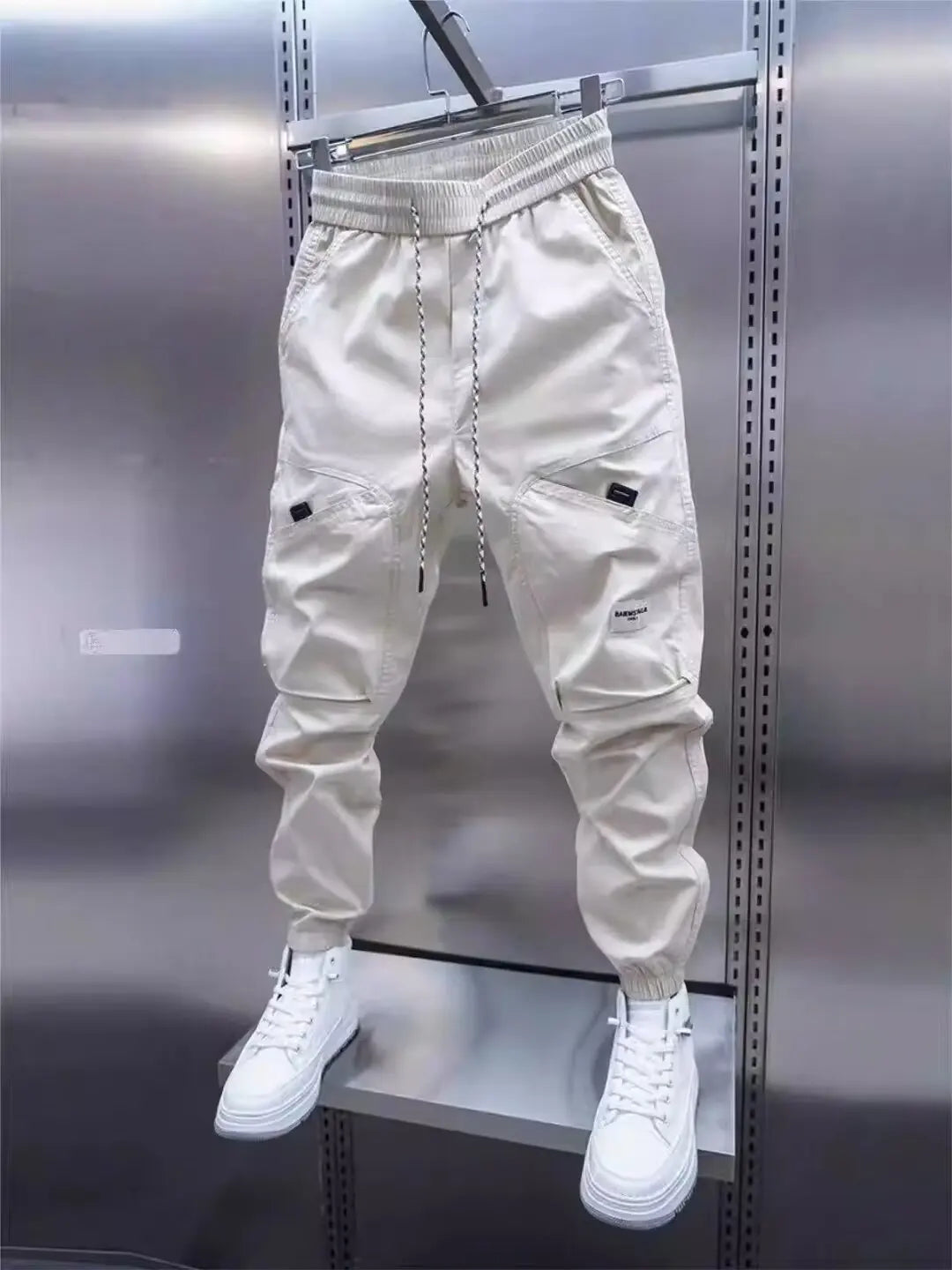 Pantaloni Sportivi con Accenti Unici