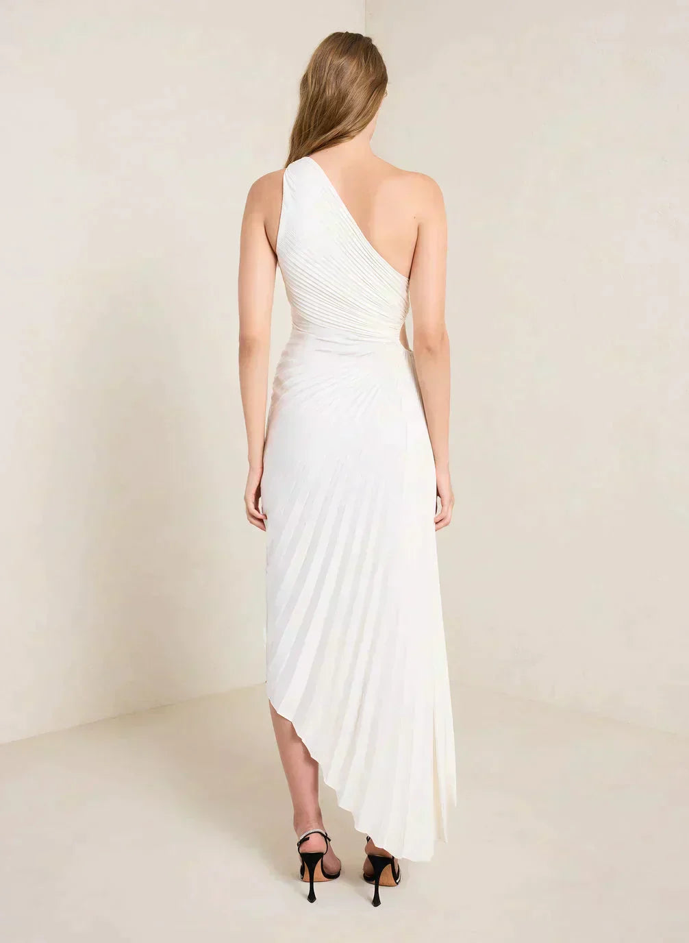 Billy Joan | Robe midi à épaules dénudées avec manchette transparente