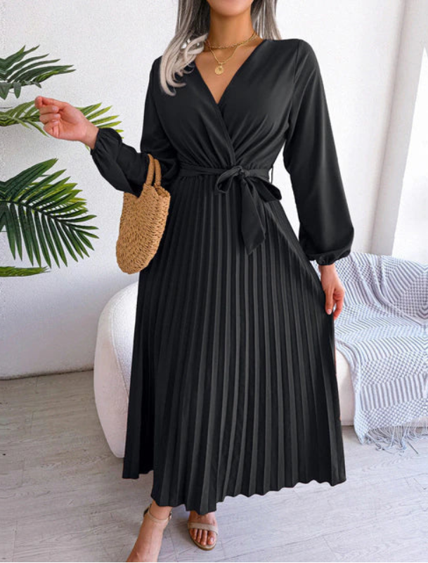 Naomi | Robe plissée élégante