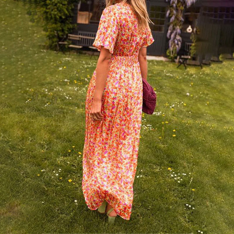 Romy | Robe d'été avec encolure en V