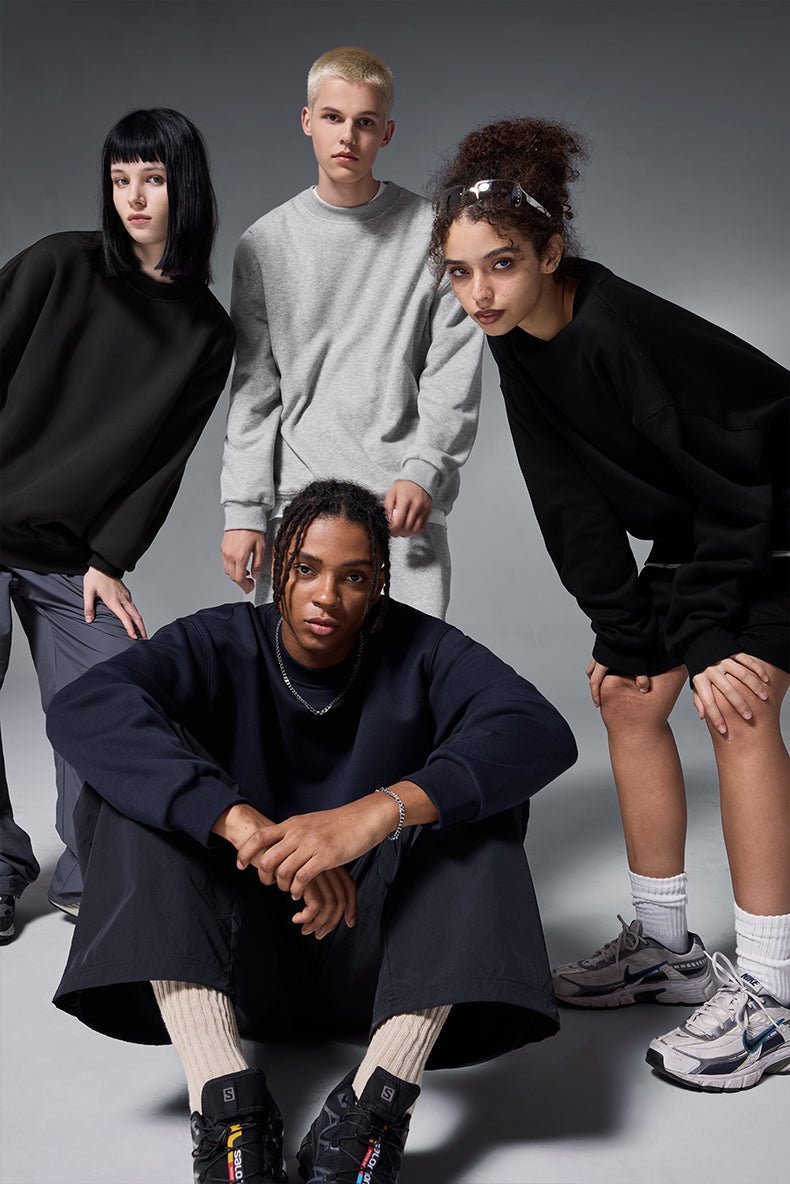 Sweatshirts classiques unisexes à col roulé pour un confort quotidien et un style minimaliste en molleton