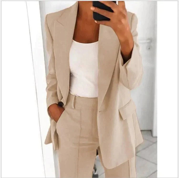 Ensemble avec veste et pantalon - Eva