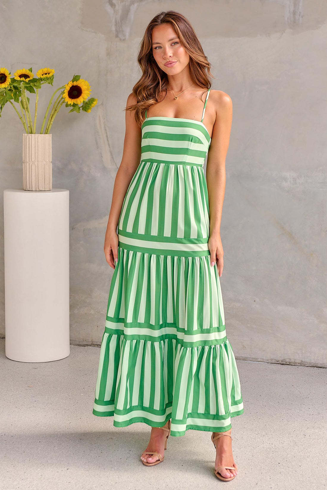 Marisol | Robe longue à rayures avec bretelles spaghetti et poches