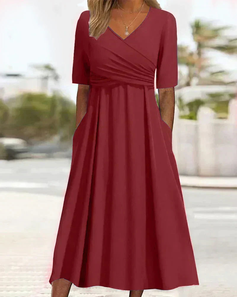 Robe Julia à manches courtes avec croisement Annabelle
