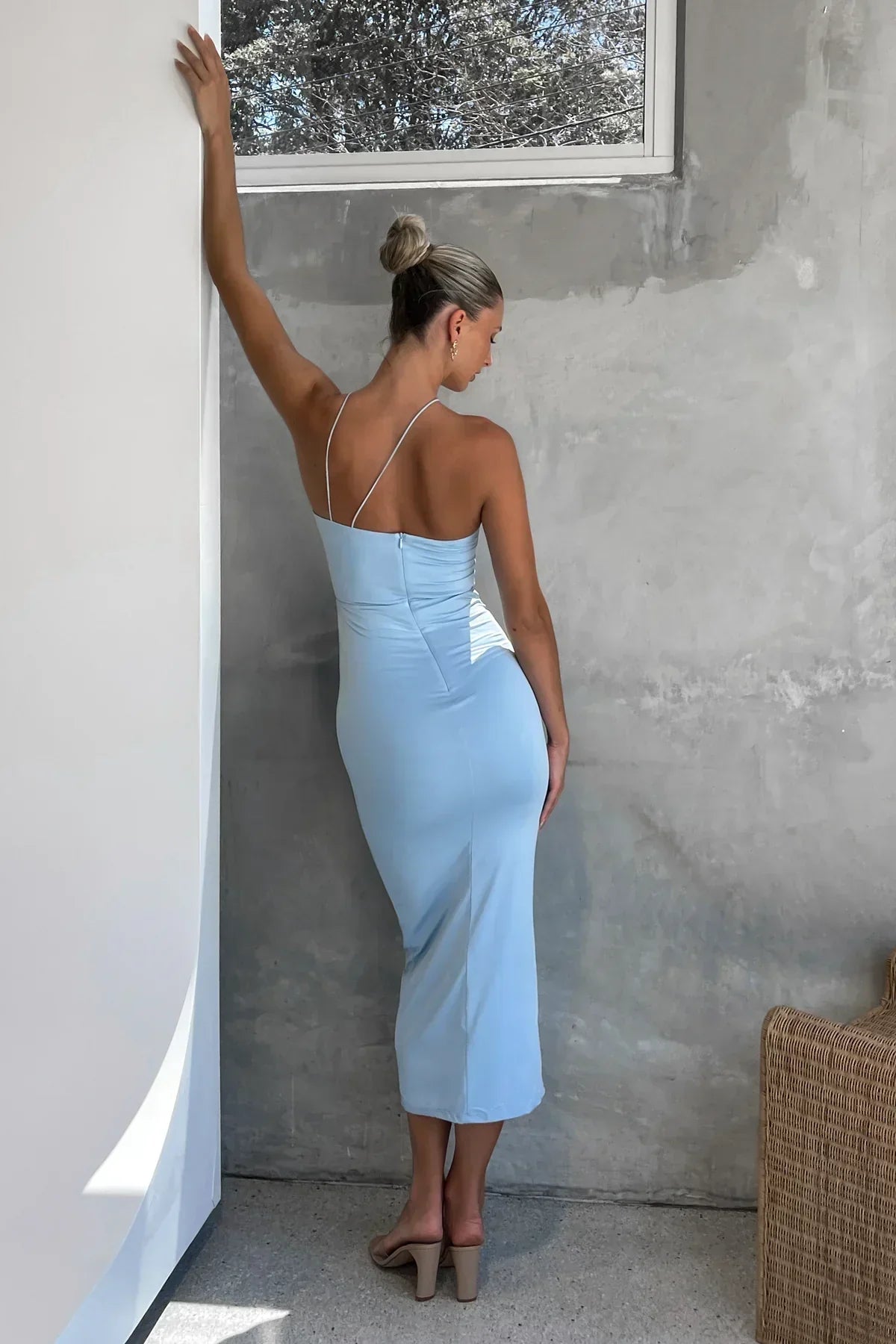 Daisy | Robe mi-longue sans manches