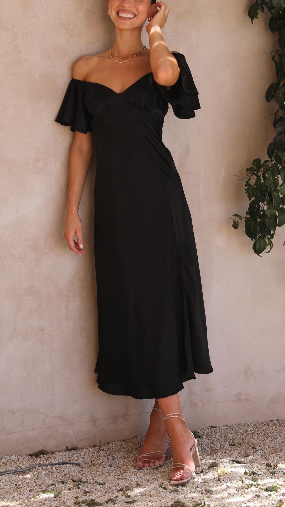 Nalani | Robe longue à volants avec bretelles sans épaules