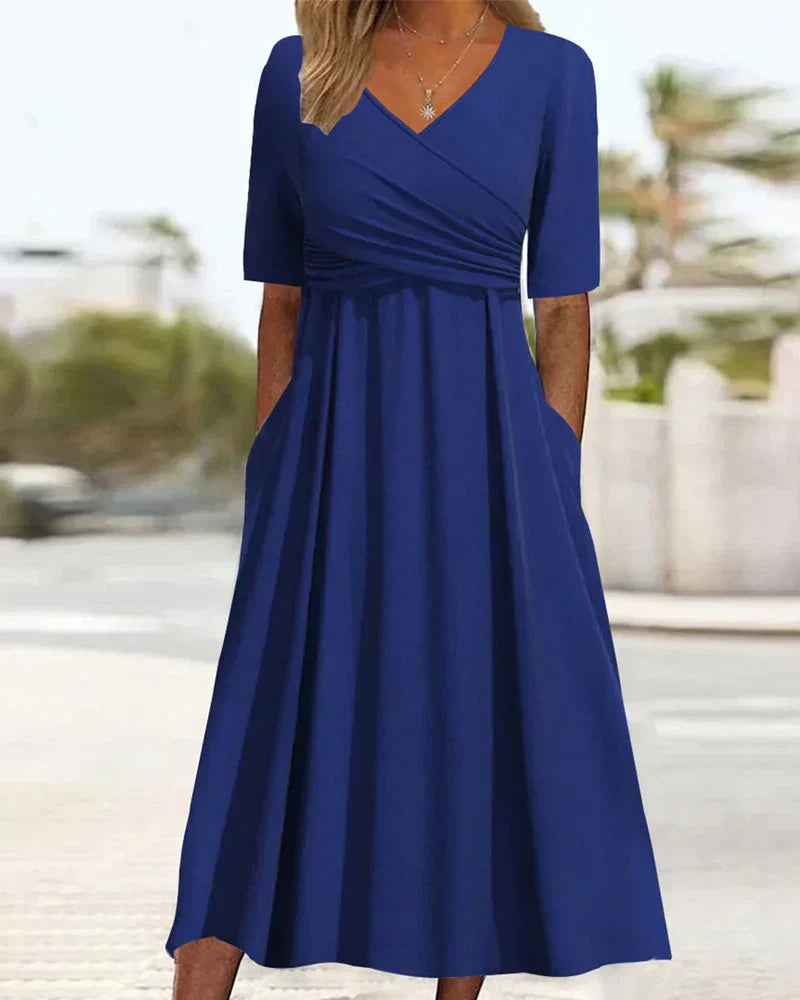 Robe Julia à manches courtes avec croisement Annabelle