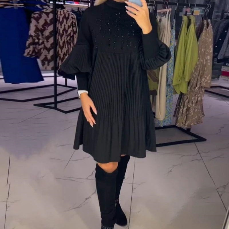 Marlene | Robe grande taille avec col montant et manches bouffantes